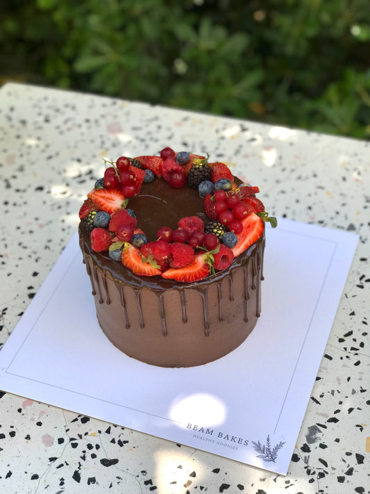 Choco Berry Wreath Cake