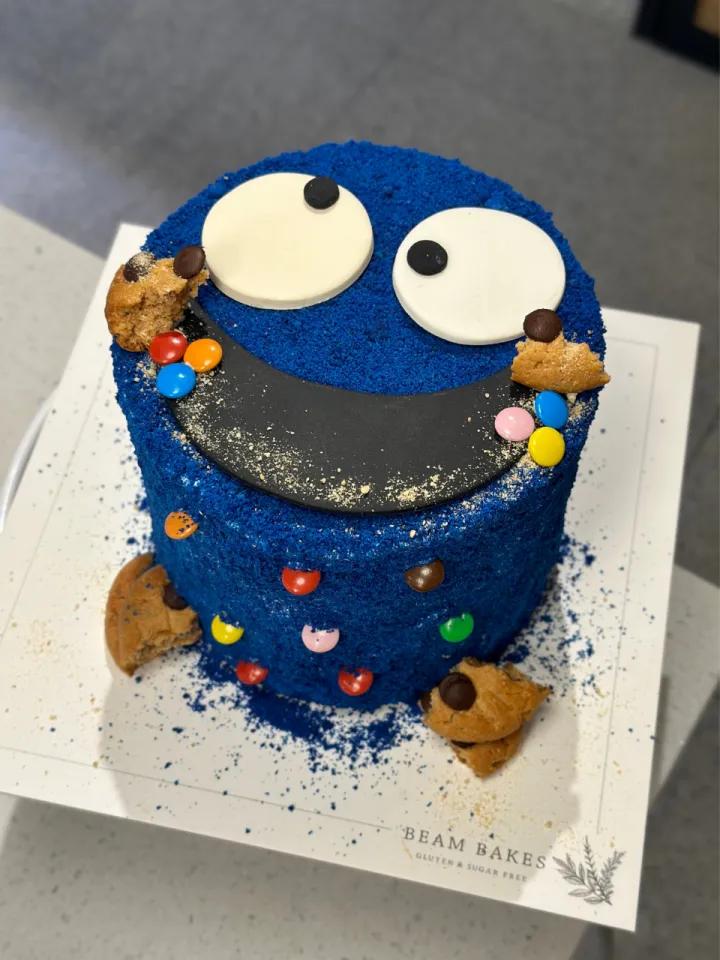 beambakes_cocuk_pastalari_cookie_monster_cake_1.JPG