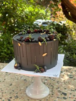 beambakes_klasik_pastalar_black_berry_cake_2.JPG