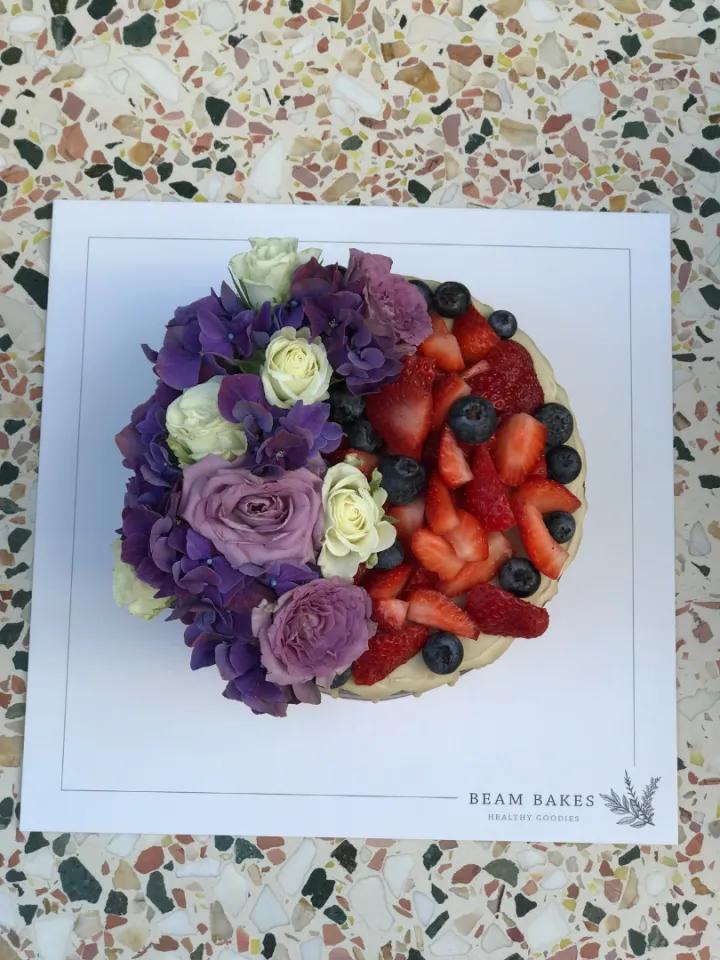 beambakes_cicekli_pastaları_floral_fruit_cake_1.JPG