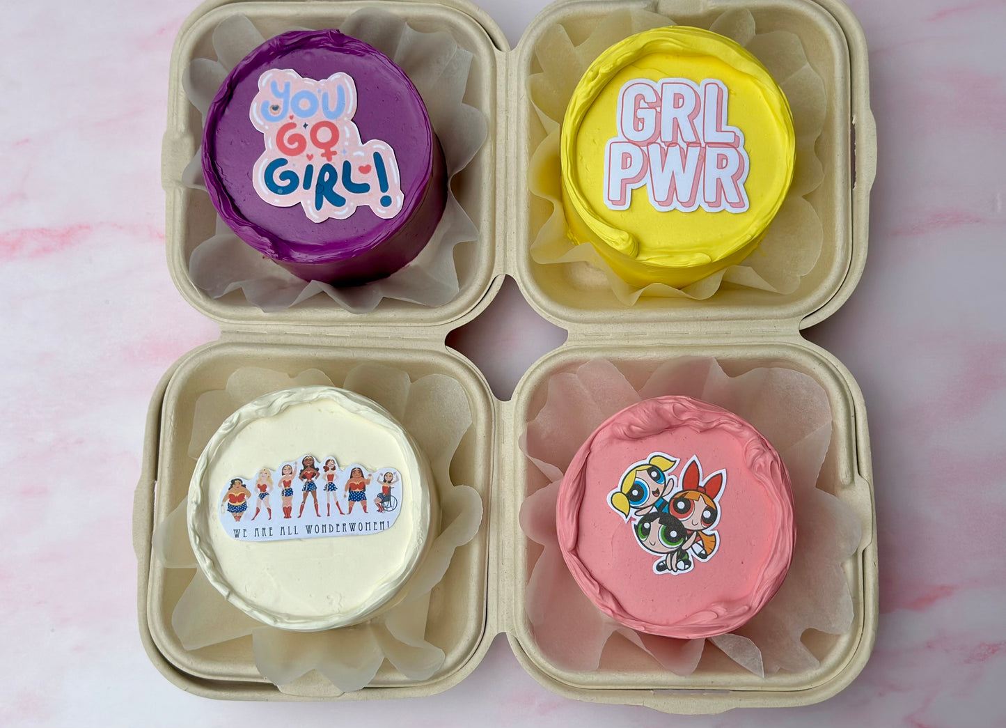 Stickerlı Mini Pastalar